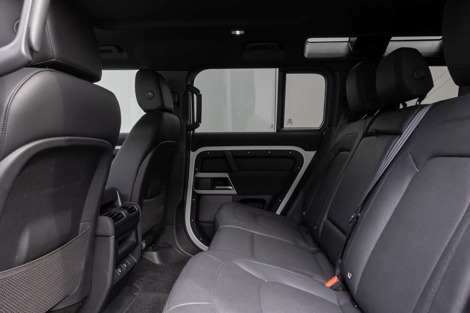 Land Rover Defender SE D250 MHEV - 2022 - Joinsteer - #12