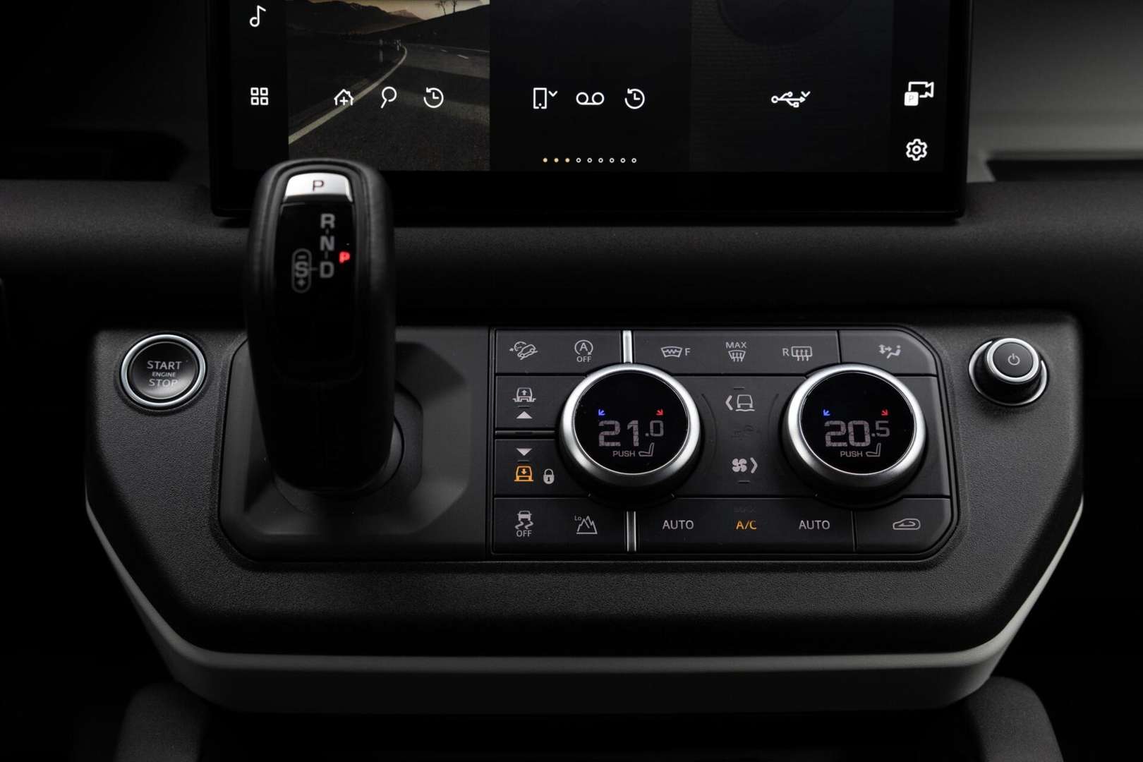 Land Rover Defender SE D250 MHEV - 2022 - Joinsteer - #22