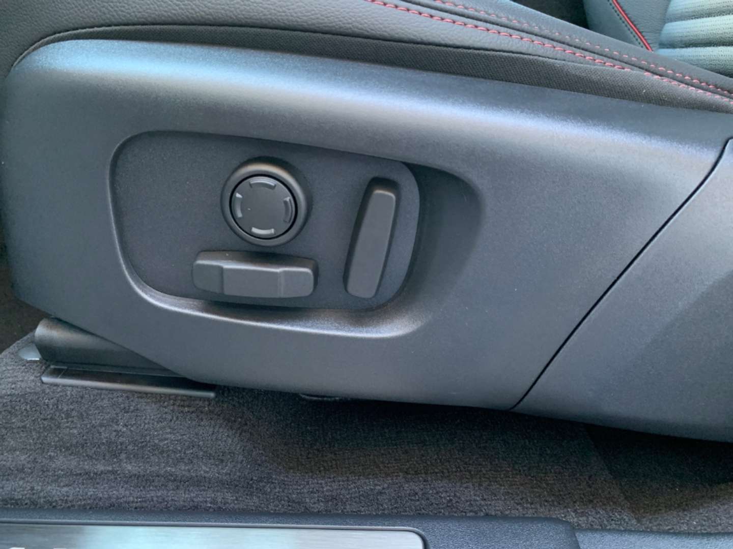 Land Rover Land Rover R-Dynamic SE D200 - 2024 - Joinsteer - #14