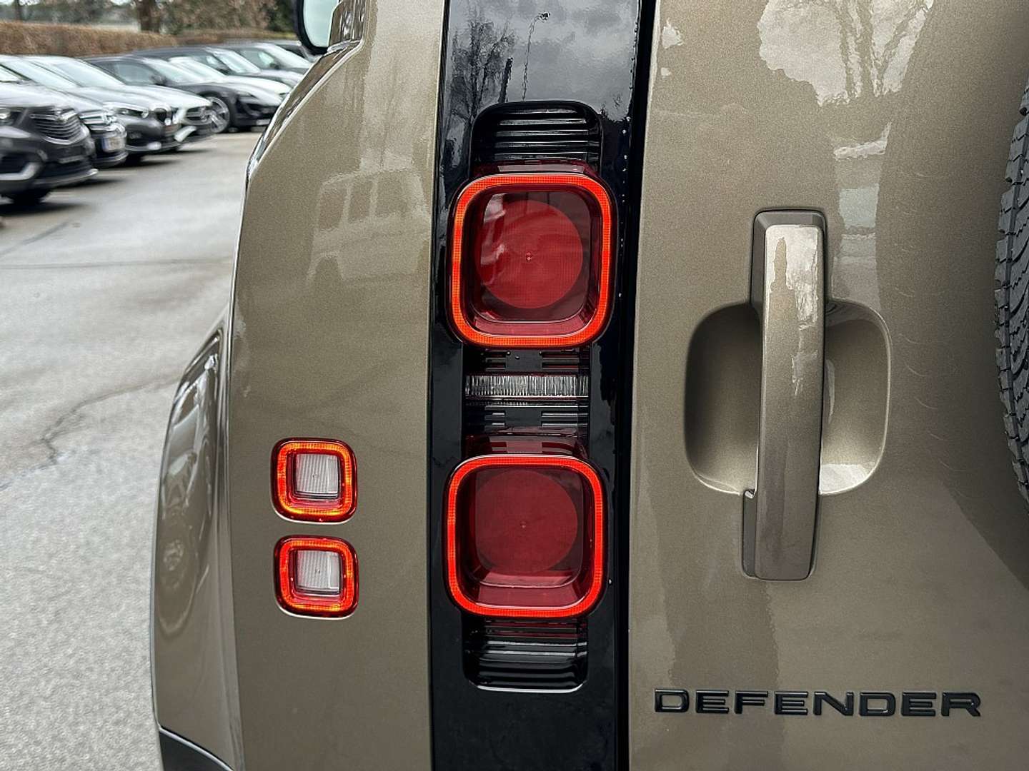 Land Rover Defender X-Dynamic SE D300 - 2024 - Joinsteer - #12