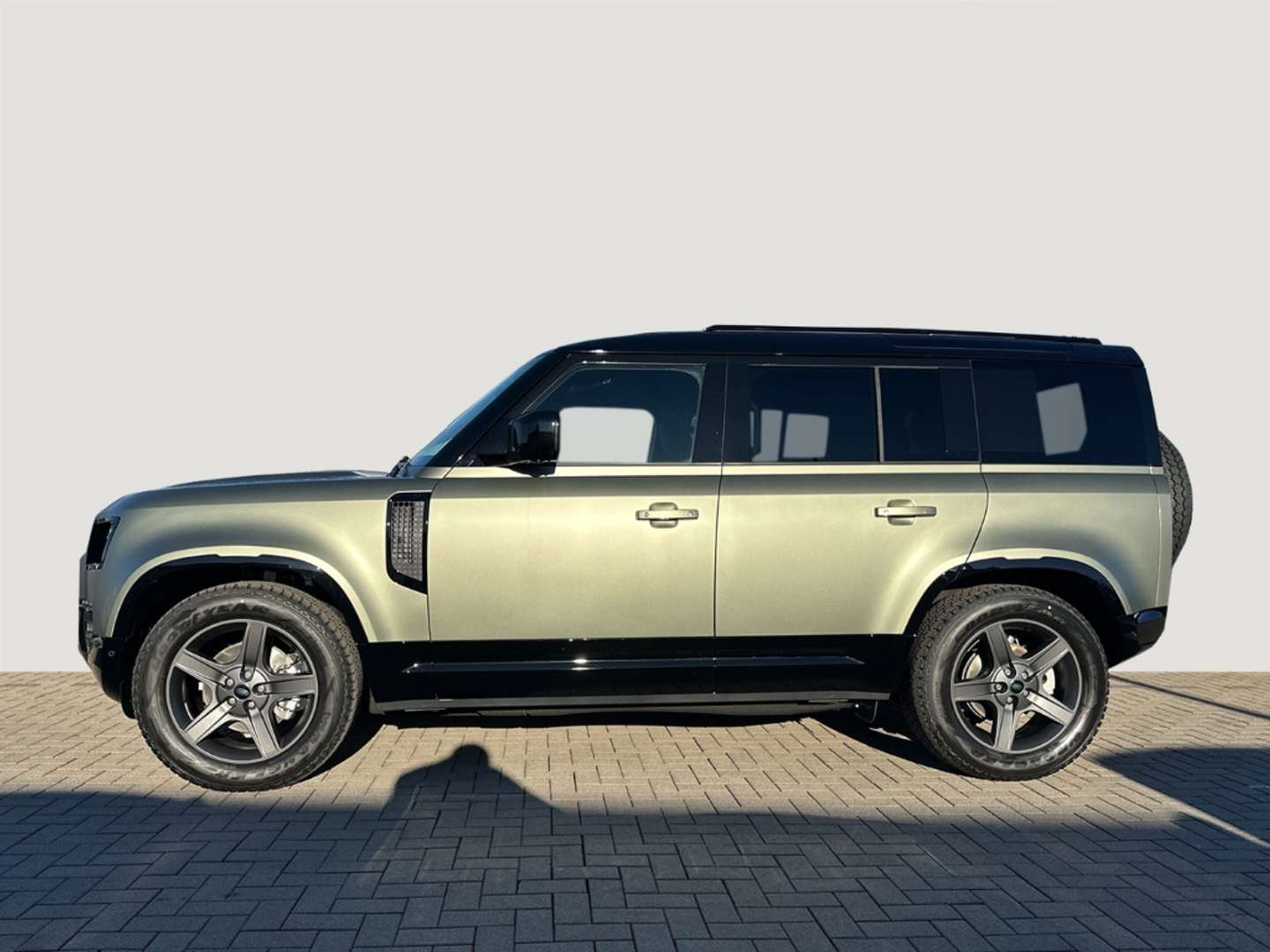 Land Rover Defender X-Dynamic SE 3.0 D250 Mild-Hybrid - 2025 - Joinsteer - #6