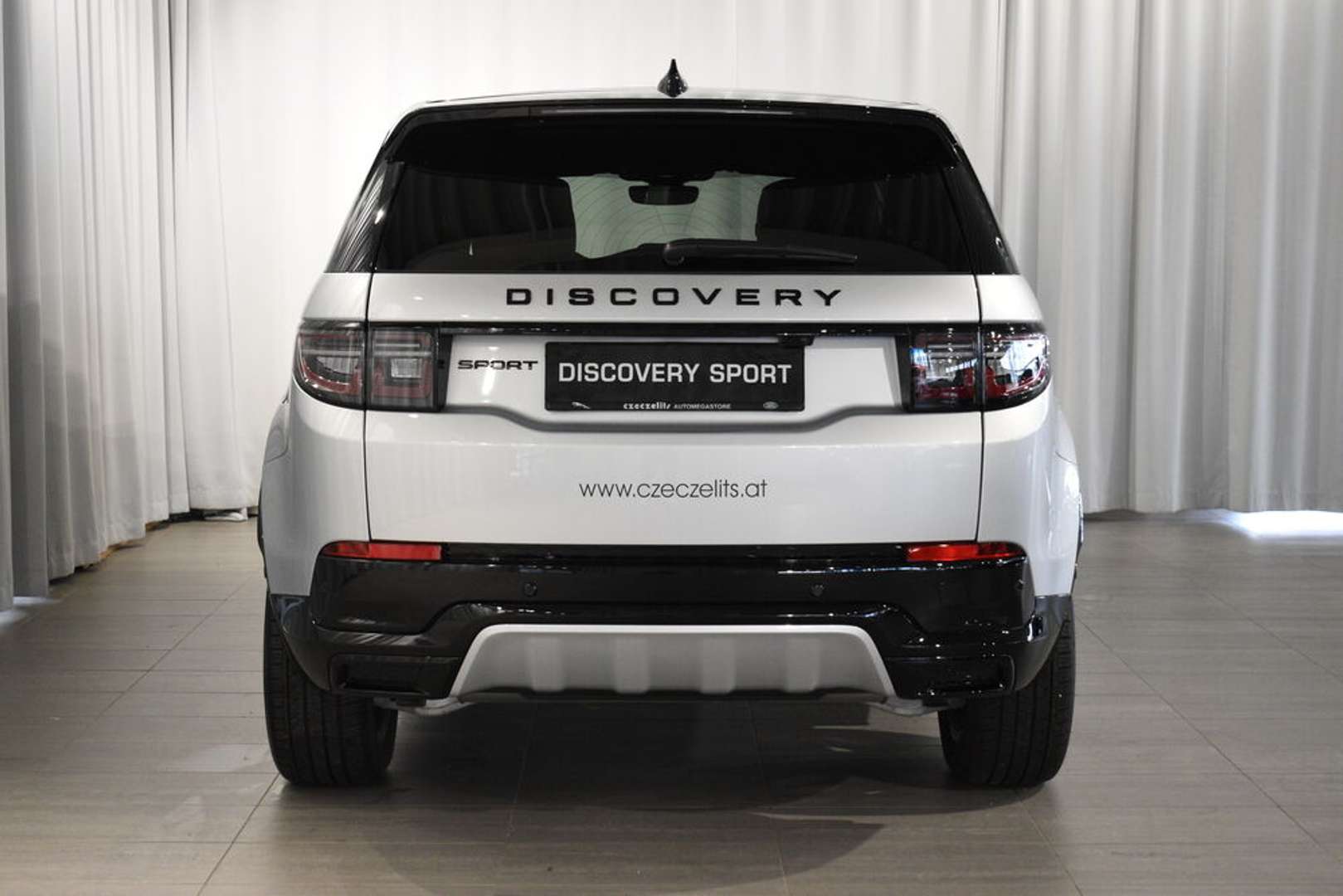 Land Rover Discovery Sport R-Dynamic SE P300e - 2023 - Joinsteer - #4