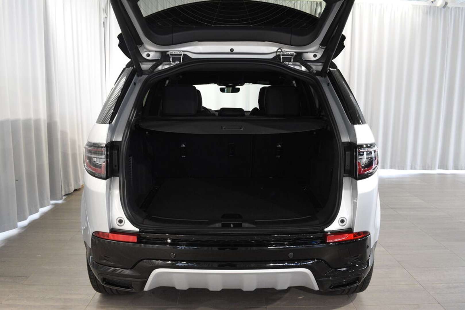 Land Rover Discovery Sport R-Dynamic SE P300e - 2023 - Joinsteer - #5