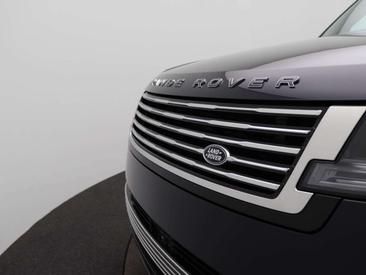 Land Rover Range Rover SV P550e — photo 47