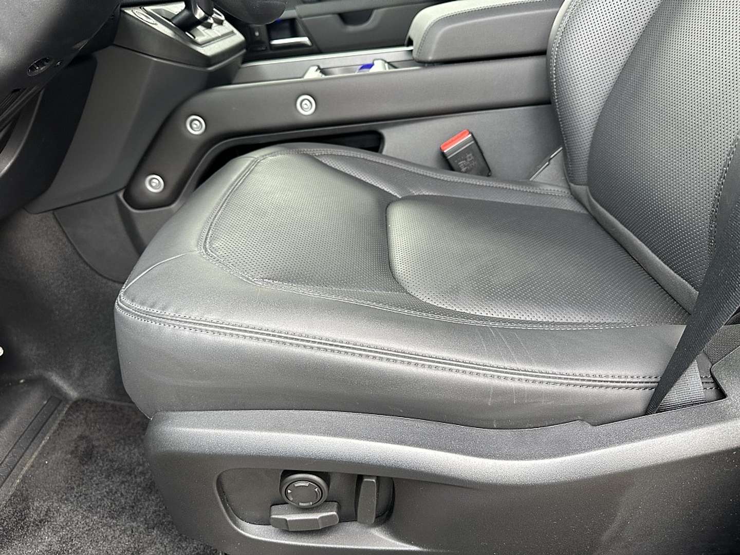 Land Rover Defender X-Dynamic SE D300 - 2024 - Joinsteer - #26