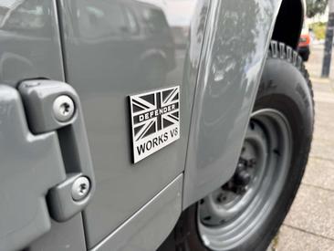 Land Rover Defender 90 Daktari V8 — photo 14