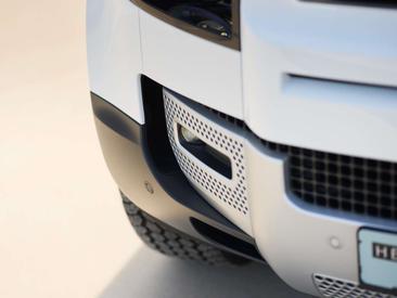 Land Rover Defender 90 D200 SE — photo 17