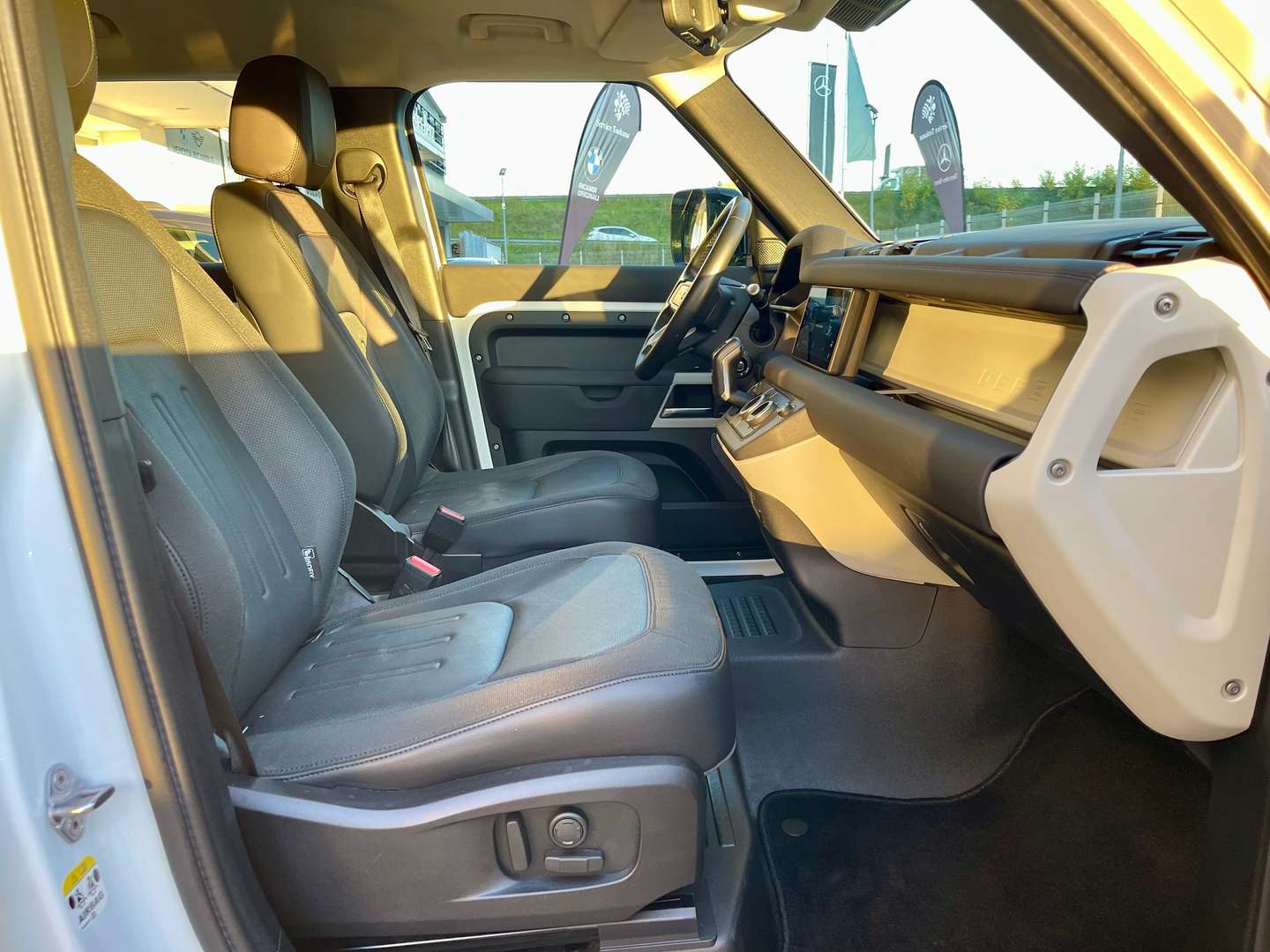 Land Rover Defender HSE 2.0d SD4 AWD - 2020 - Joinsteer - #12