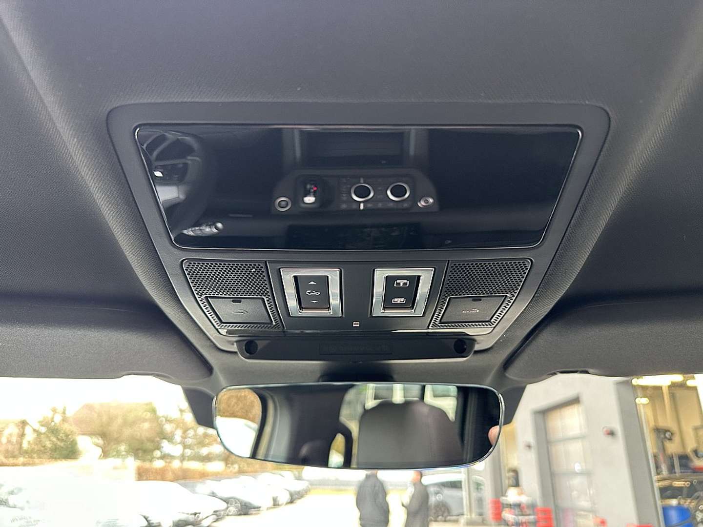 Land Rover Defender X-Dynamic SE D300 - 2024 - Joinsteer - #42