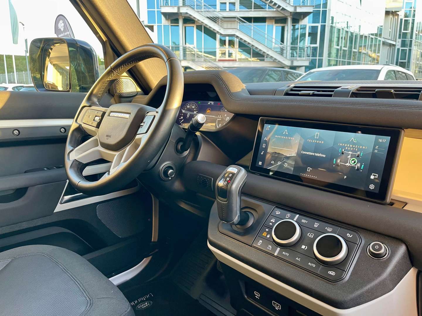 Land Rover Defender HSE 2.0d SD4 AWD - 2020 - Joinsteer - #14