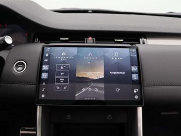 Land Rover Discovery Sport R-Dynamic SE P300e — photo 9