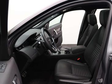 Land Rover Discovery Sport R-Dynamic SE P300e — photo 11