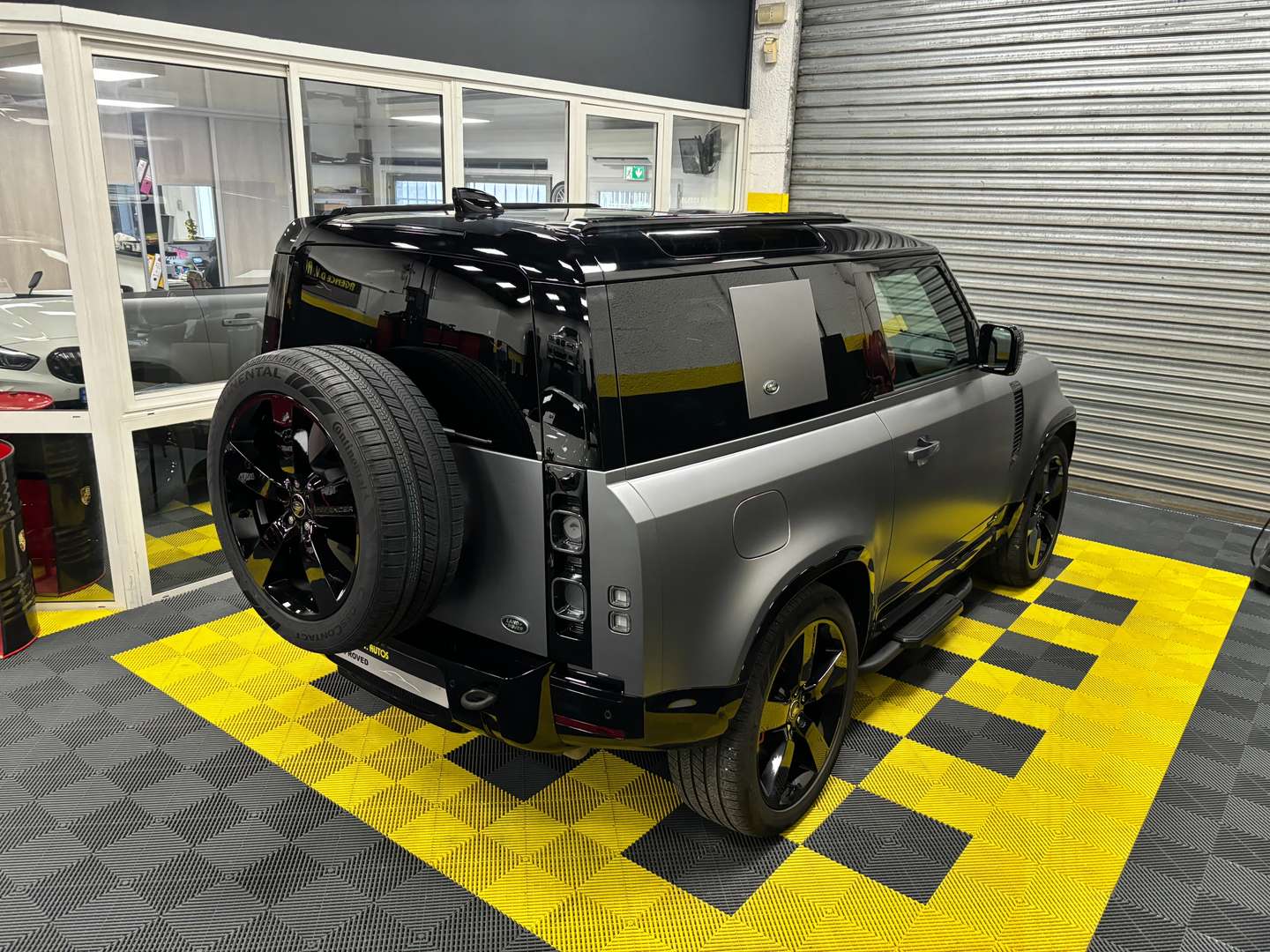 Land Rover Defender X-Dynamic P400 MHEV - 2023 - Joinsteer - #8