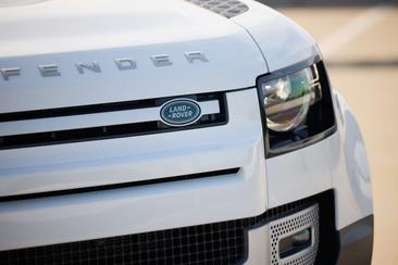 Land Rover Defender 90 D200 SE — photo 21