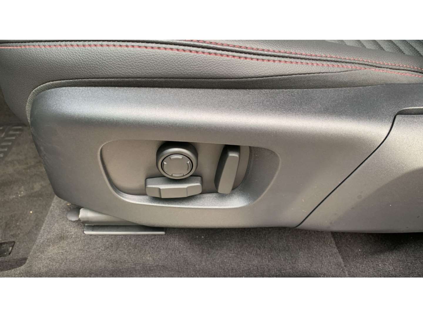 Land Rover Land Rover D165 R-Dynamic SE - 2024 - Joinsteer - #25