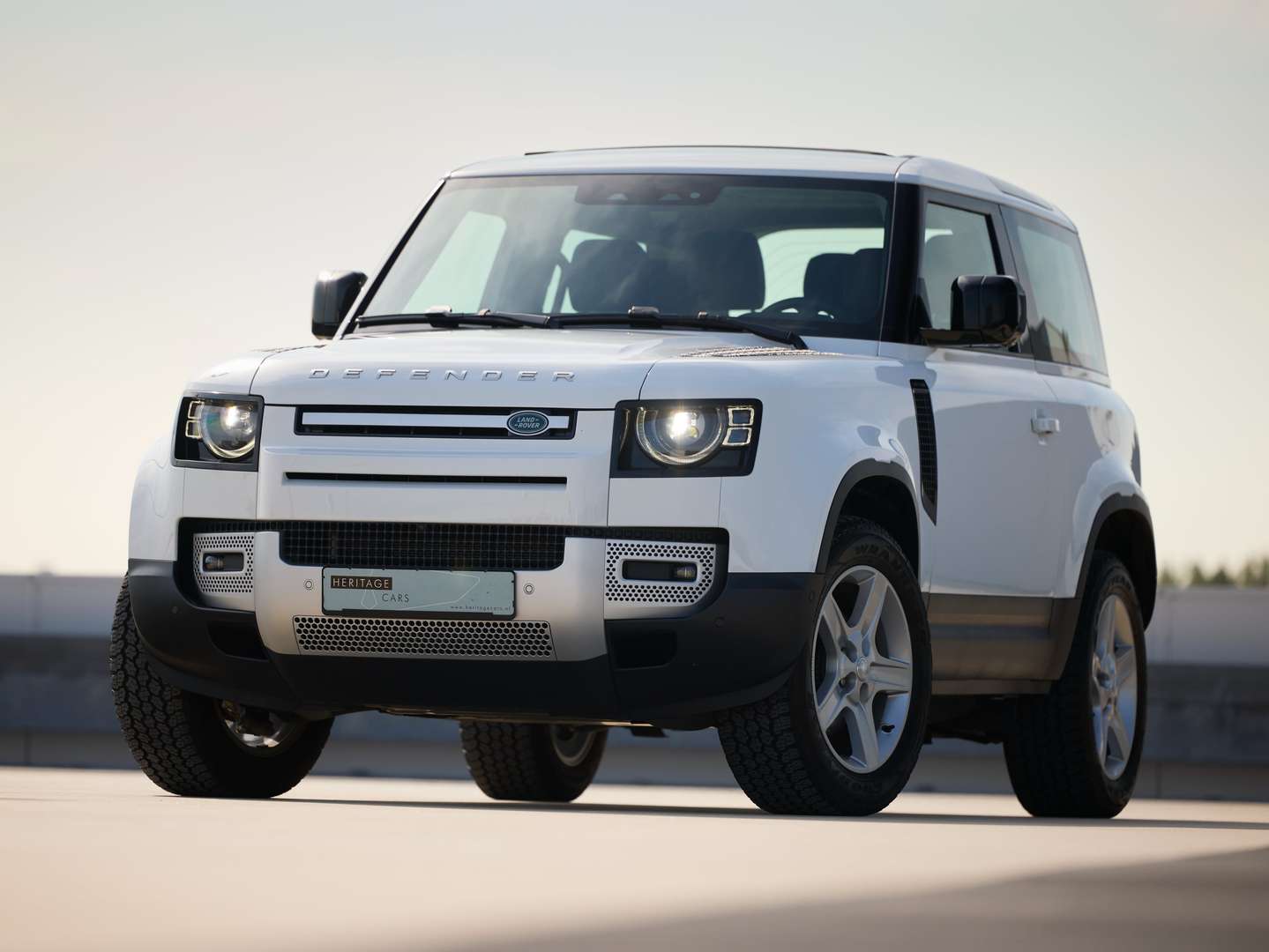 Land Rover Defender 90 D200 SE - 2023 - Joinsteer - #23