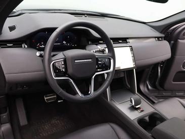 Land Rover Discovery Sport R-Dynamic SE P300e — photo 32