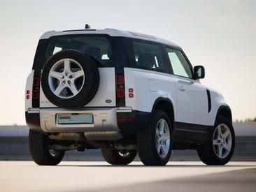 Land Rover Defender 90 D200 SE — photo 26