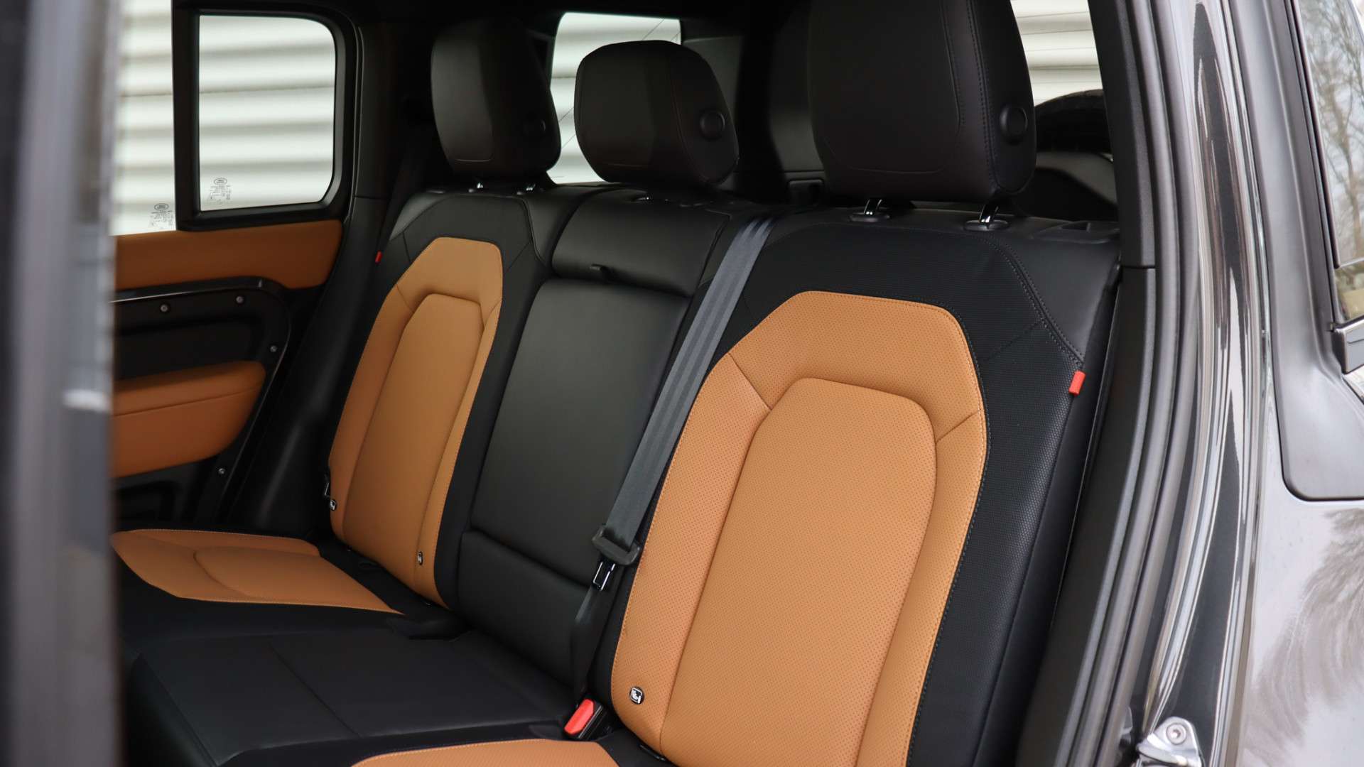 Land Rover Defender P400 X-Dynamic HSE - 2023 - Joinsteer - #27