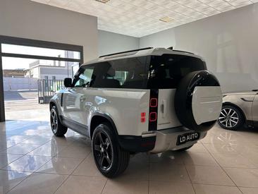 Land Rover Defender 90 D200 SE — photo 7