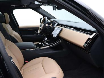 Land Rover Range Rover Sport P550e Autobiography — photo 30