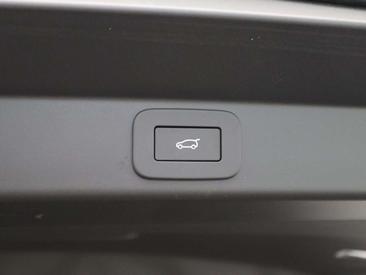 Land Rover Range Rover Sport P550e Autobiography — photo 37