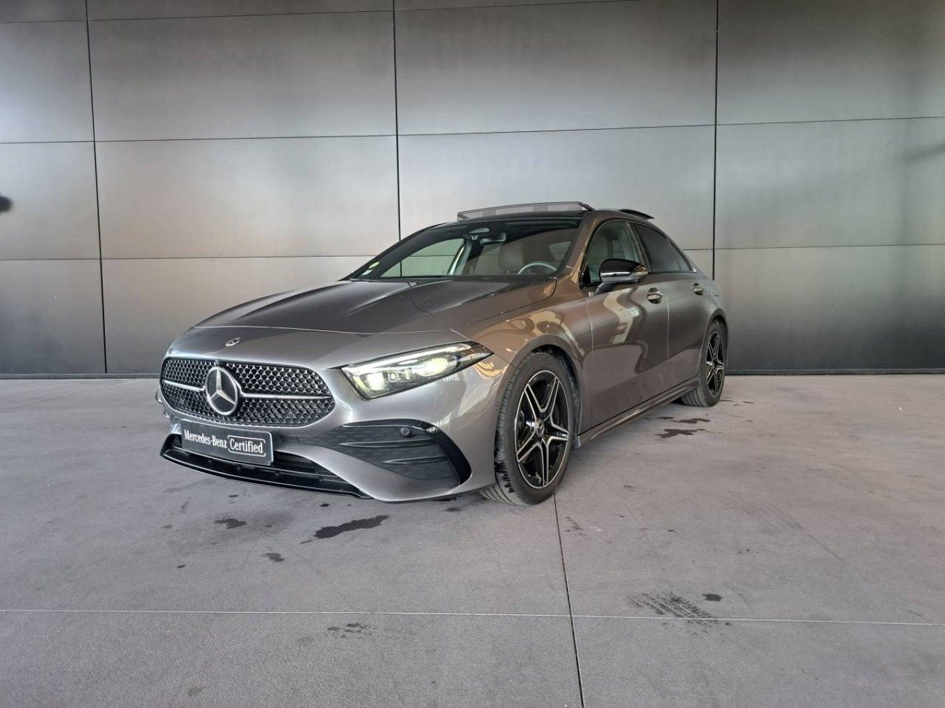 Mercedes Classe A 180 D Berline AMG Line - 2023 - Joinsteer - #1