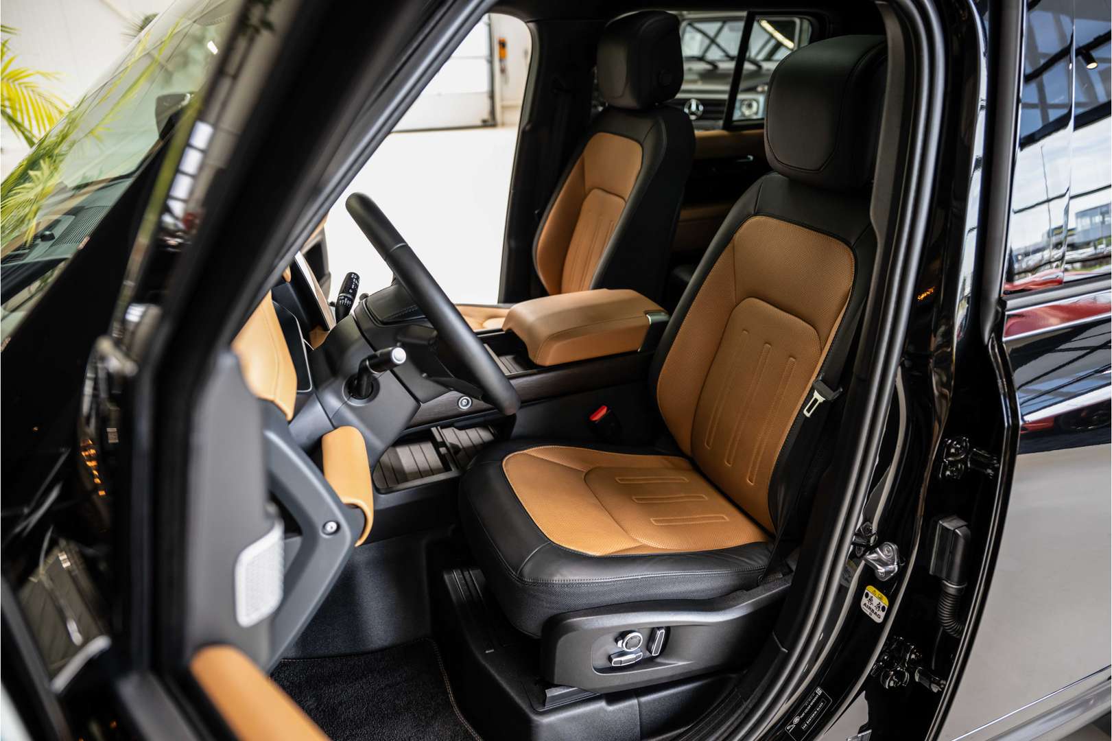 Land Rover Defender 130 P400 X - 2024 - Joinsteer - #23