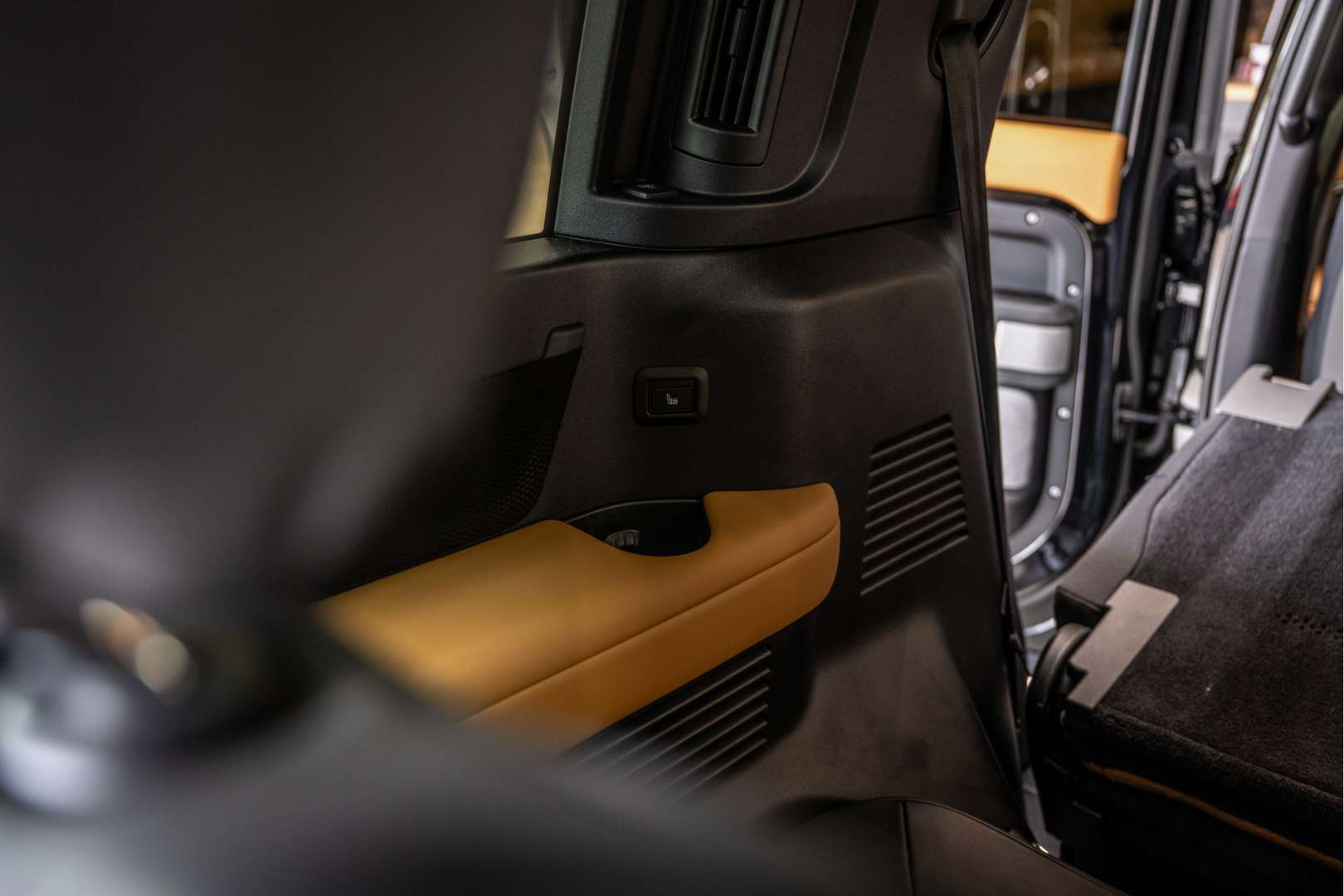 Land Rover Defender 130 P400 X - 2024 - Joinsteer - #47