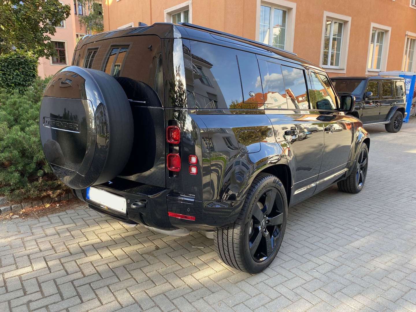 Land Rover Defender X-Dynamic SE - 2023 - Joinsteer - #3