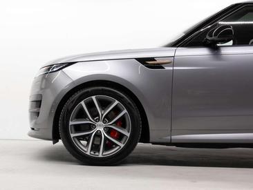 Land Rover Range Rover Sport Dynamic SE P440e — photo 8