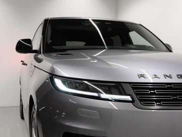 Land Rover Range Rover Sport Dynamic SE P440e — photo 11