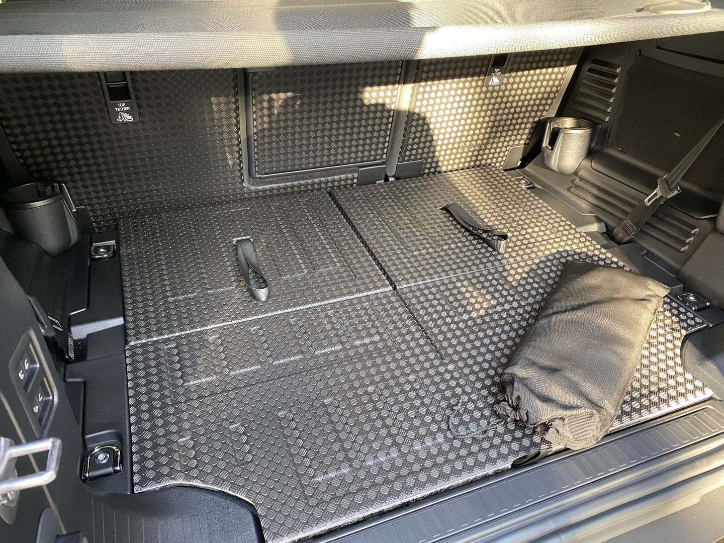 Land Rover Defender X-Dynamic SE - 2023 - Joinsteer - #15