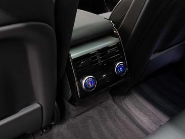 Land Rover Range Rover Sport Dynamic SE P440e — photo 25