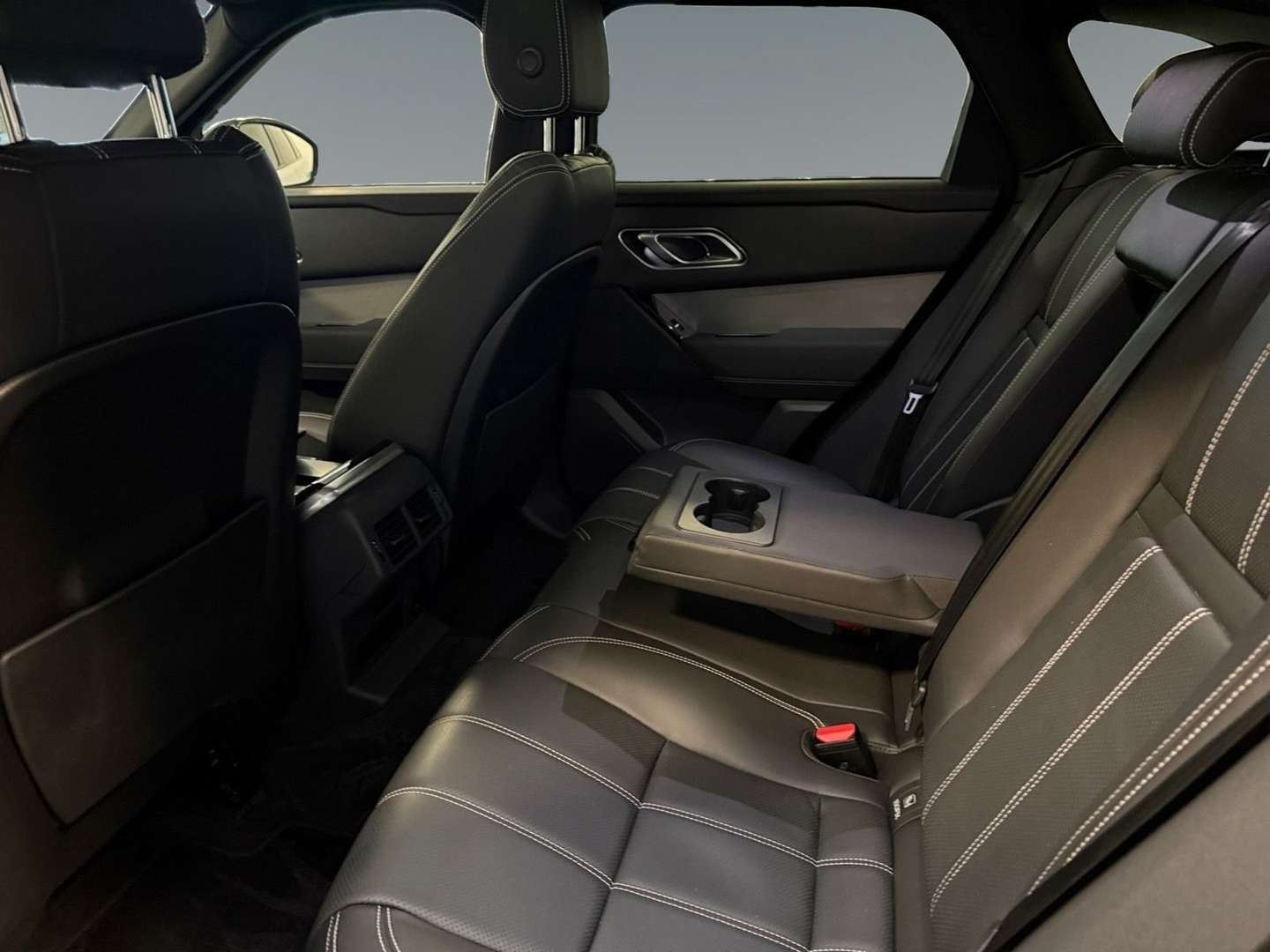 Land Rover Range Rover Velar D204 R-Dynamic SE - 2023 - Joinsteer - #15