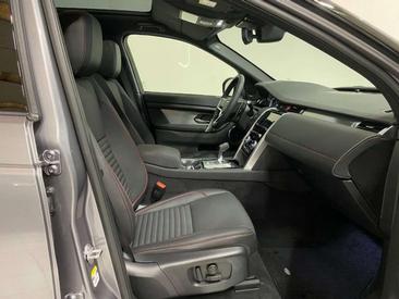 Land Rover Discovery Sport P300e R-Dynamic S — photo 3