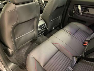 Land Rover Discovery Sport P300e R-Dynamic S — photo 25