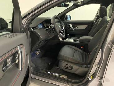 Land Rover Discovery Sport P300e R-Dynamic S — photo 26