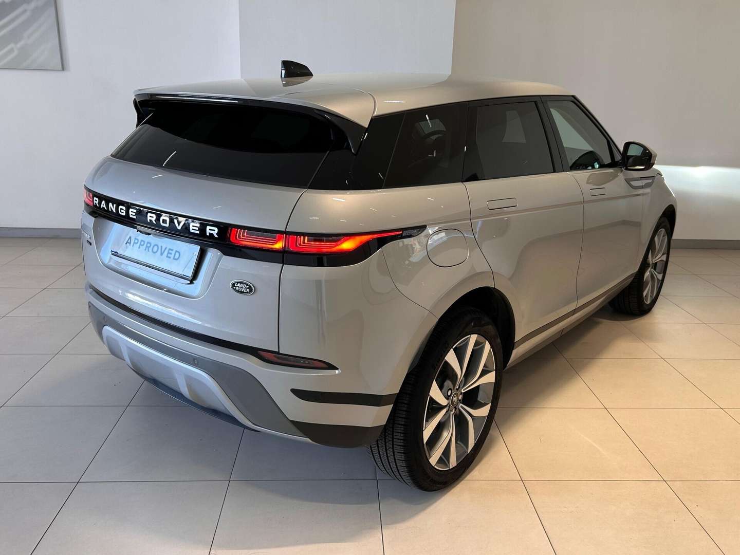 Land Rover Range Rover Evoque SE P300e - 2024 - Joinsteer - #2