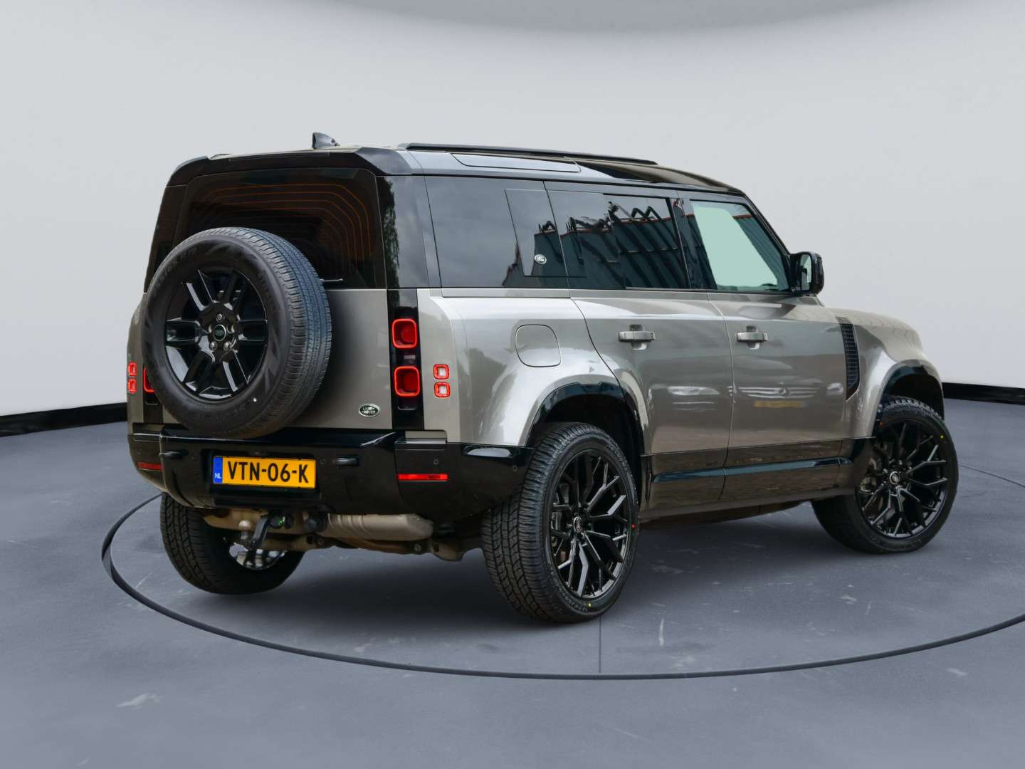 Land Rover Defender X-DYNAMIC D250 - 2023 - Joinsteer - #8