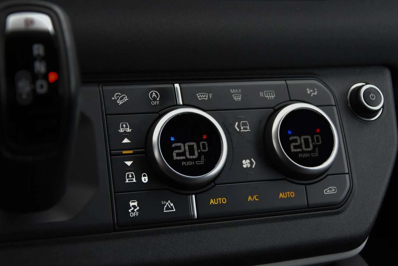 Land Rover Defender X-DYNAMIC D250 - 2023 - Joinsteer - #23