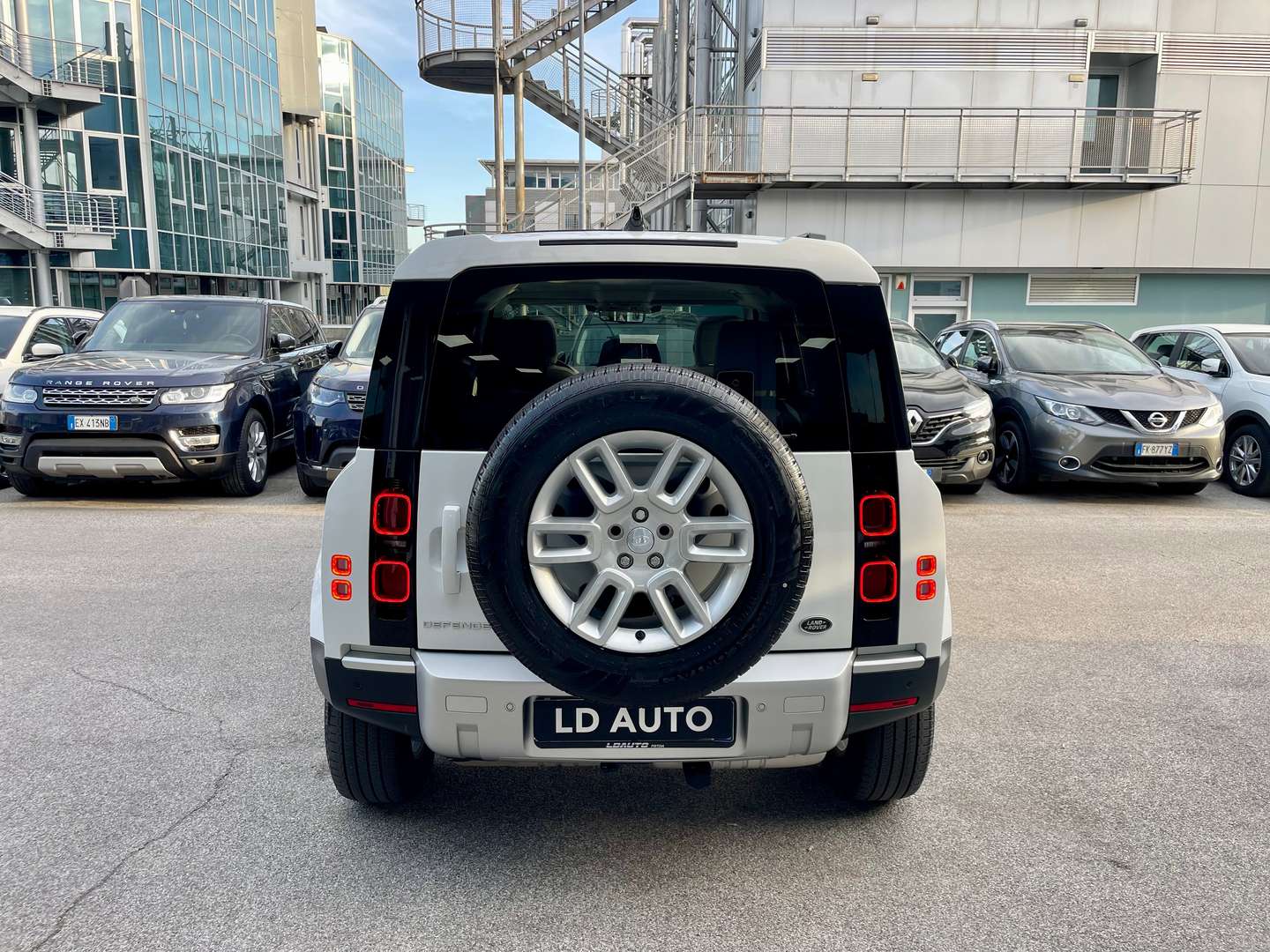 Land Rover Defender HSE 3.0d - 2021 - Joinsteer - #5