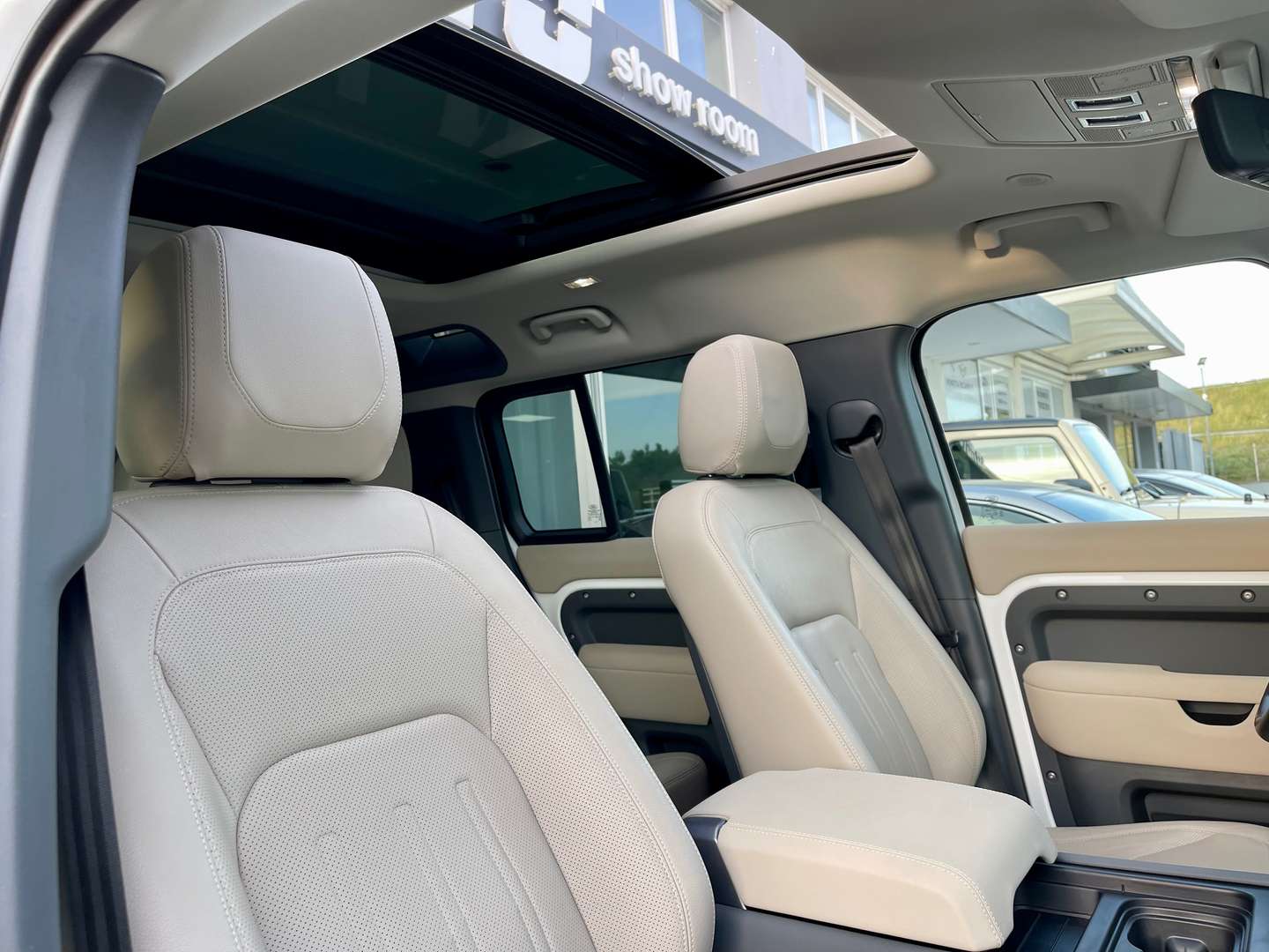 Land Rover Defender HSE 3.0d - 2021 - Joinsteer - #11