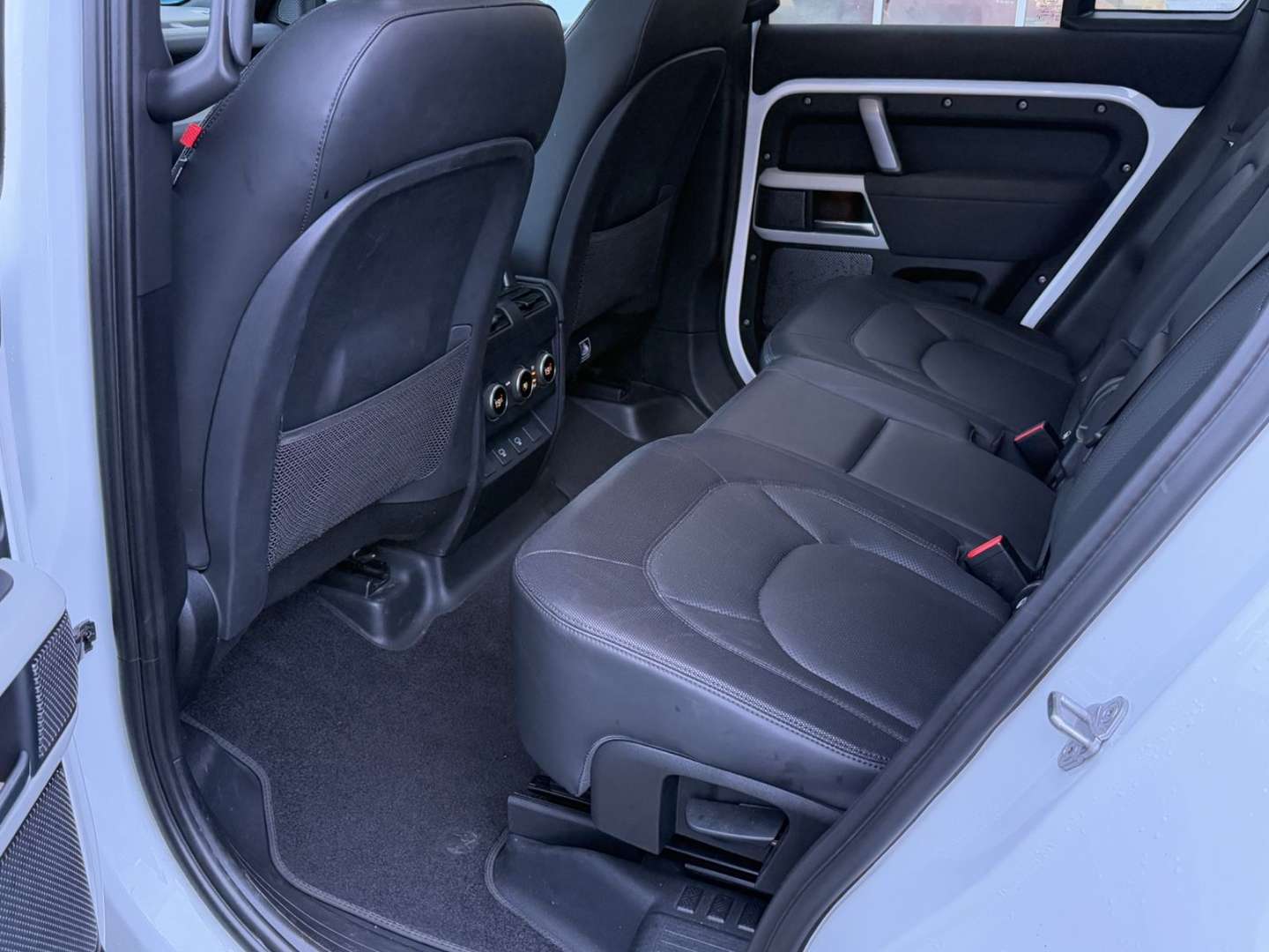 Land Rover Defender X-Dynamic SE - 2022 - Joinsteer - #9