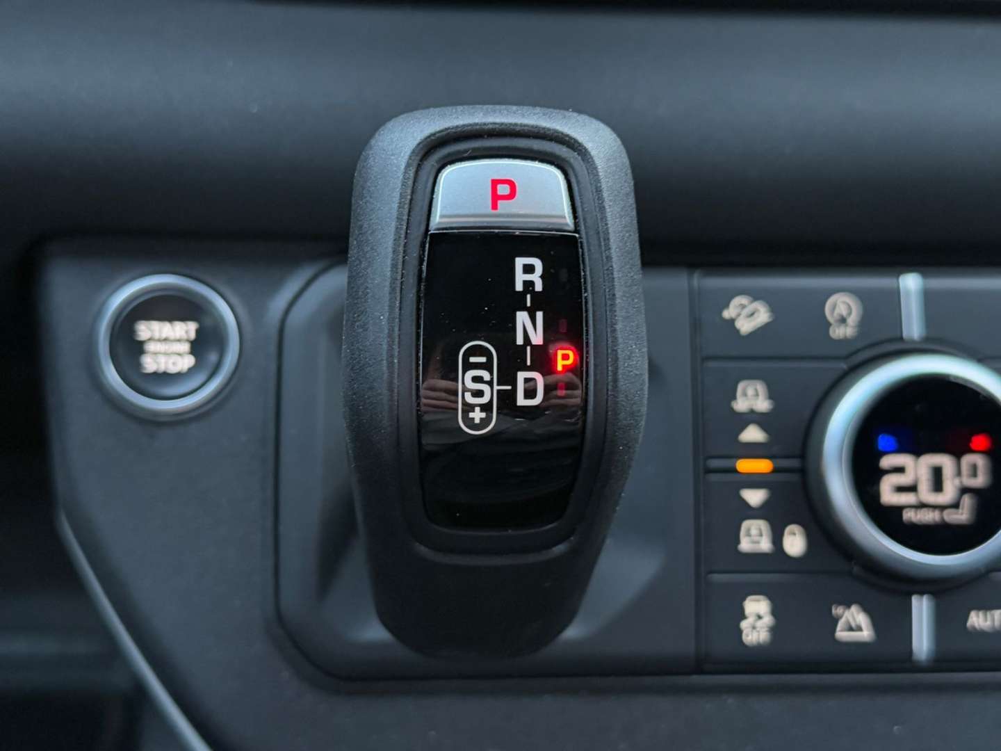 Land Rover Defender X-Dynamic SE - 2022 - Joinsteer - #15