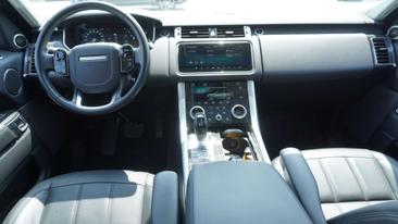 Land Rover Range Rover Sport HSE P400 — photo 17