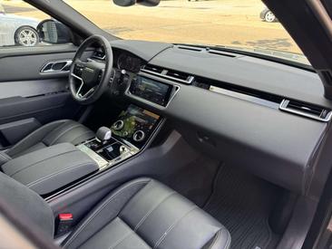 Land Rover Range Rover Velar D200 Dynamic S — photo 17