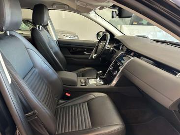 Land Rover Discovery Sport SE 2.0d MHEV AWD — photo 11
