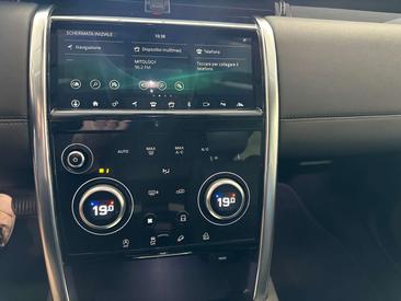 Land Rover Discovery Sport SE 2.0d MHEV AWD — photo 14