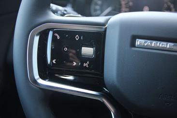 Land Rover Range Rover Evoque P300e R-Dynamic S — photo 16
